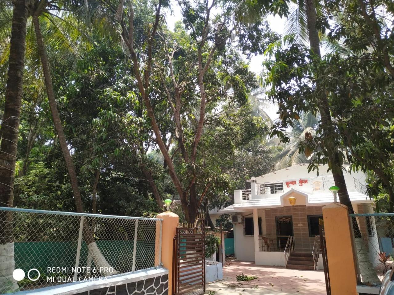 Krushna Kunj Holiday Home Alibag Exterior photo